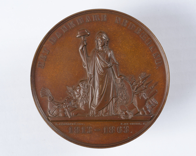 0000-0142-PEO a.jpg; 0000-0142-PEO; 50-jarig onafhankelijkheid van Nederland.; onderscheidingen (eretitels)